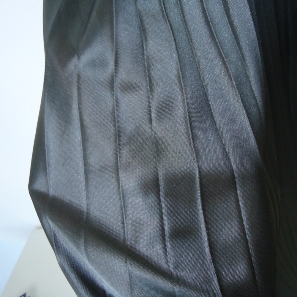 My Michelle Short Gray Formal Party Dress - Size M - Picture 6 of 8